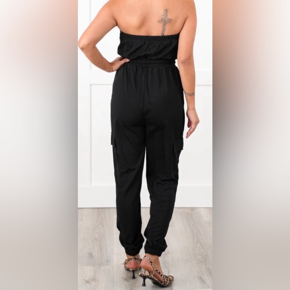 Love poem solid strapless cargo jogger jumpsuit size medium - Picture 16 of 16